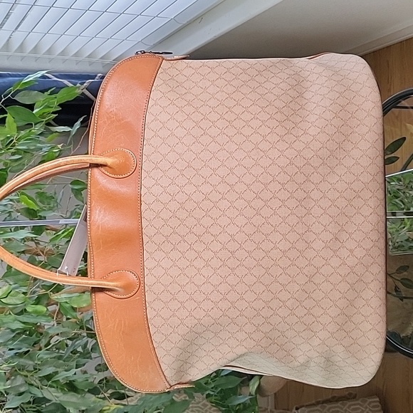 Long Champ Vintage Leather Trim Tote With COA - Picture 9 of 16